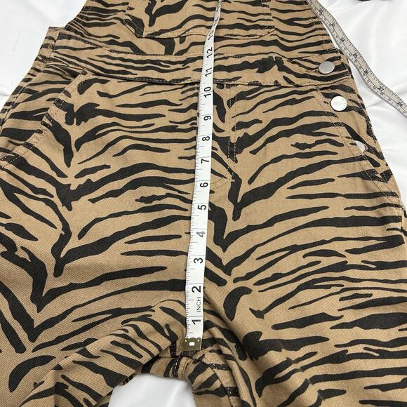 Topshop Moto Zebra Print Denim Overalls Size 4 NWT $95 Wide Leg Cropped Fray - Picture 10 of 12